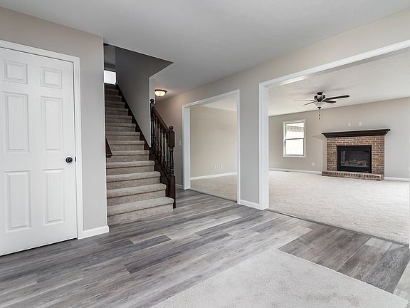4th image of 900 N Wild Pine Dr