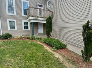 609 Pennsylvania St #1, Henryville, IN 47126