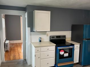 17 Leclair Ter #17, Chicopee, MA 01013