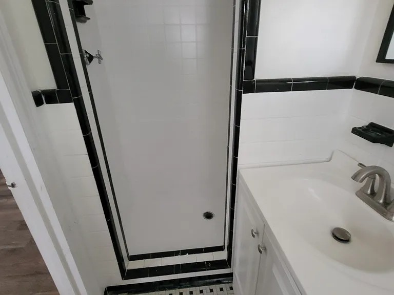 1673 S Perkins Rd — Photo 38
