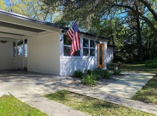 27 NW 36th Dr, Gainesville, FL 32607