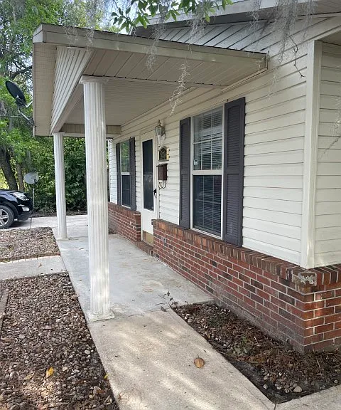 580 SE Nassau St — Photo 13