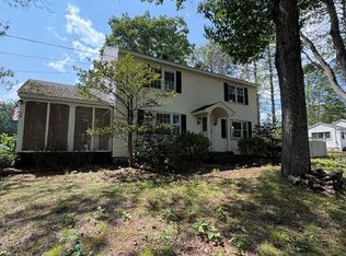 485 Central St, Leominster, MA 01453