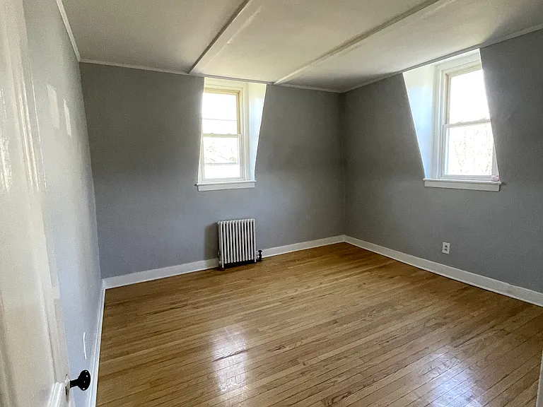 4 Main St #6 — Photo 20