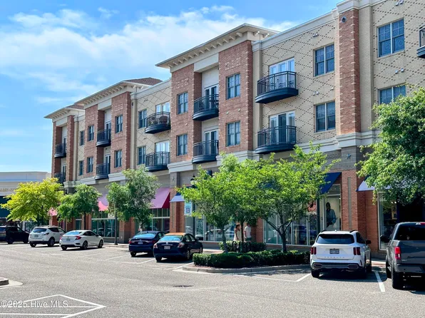 6832 Main Street #317, Wilmington, NC 28405