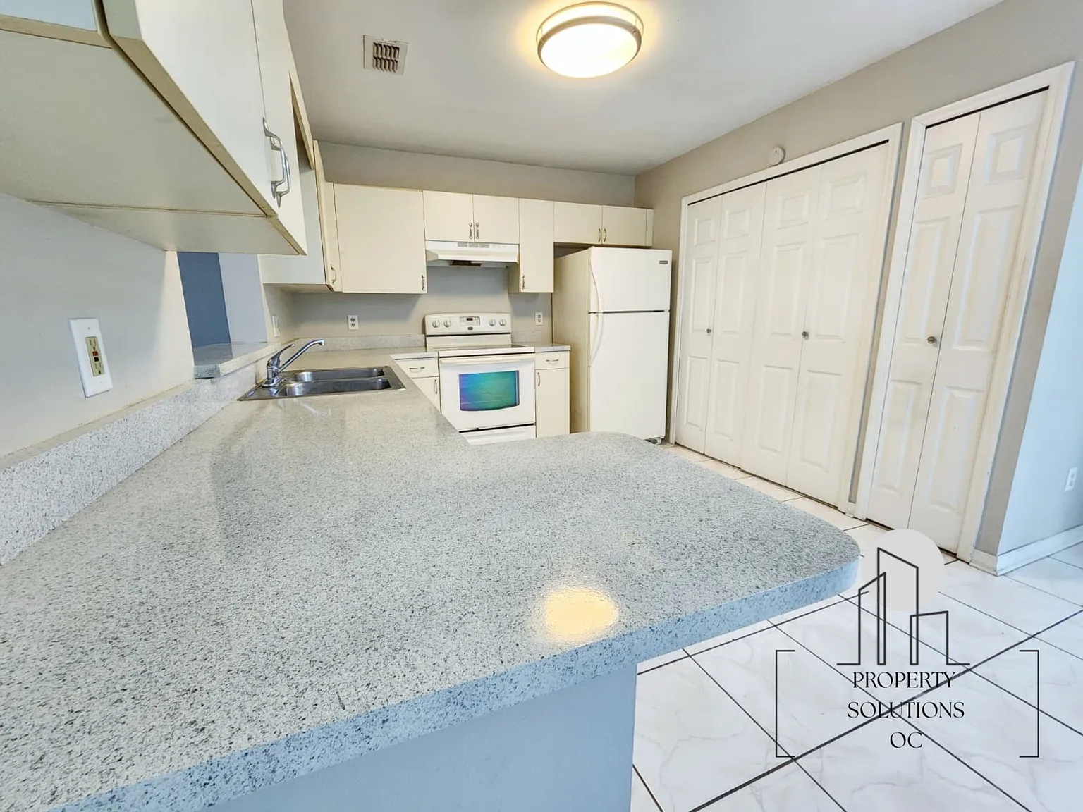 3 bed, 2.5 bath, 1500 sqft, $1,940 — Photo 4