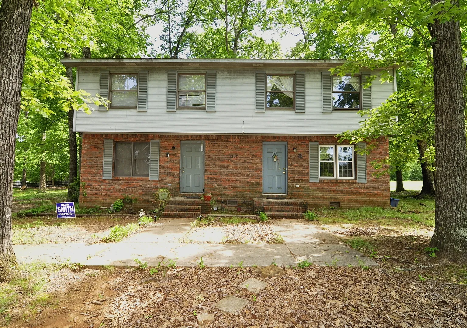 Blake Bottom 1332 — Photo 1