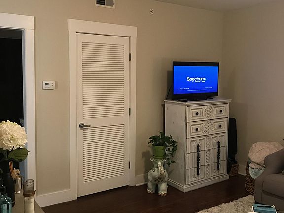 4th image of 1605 16th Ave S APT 103