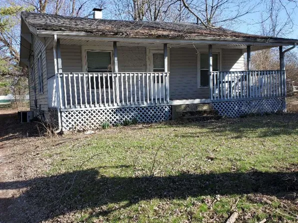 2604 E Jackson St, Muncie, IN 47303