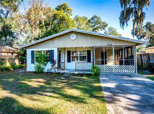 734 Pine Ave N, Green Cove Springs, FL 32043