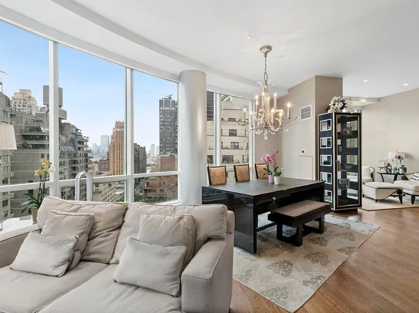 250 East 49th Street 14CD image 3 of 14