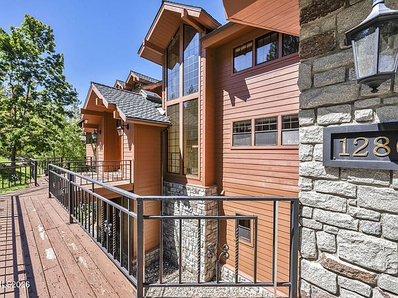 5th image of 1286 Hidden Woods Dr