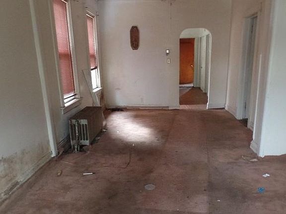 2nd image of 6338 S Hermitage Ave