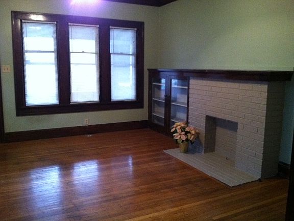 4th image of 4123 N Park Ave