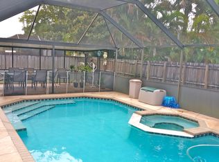 271 NW 41st Ave, Deerfield Beach, FL 33442