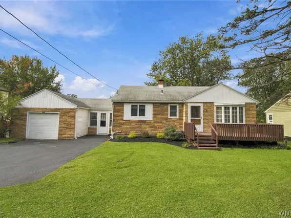 3162 Bieler Rd, Orchard Park, NY 14127