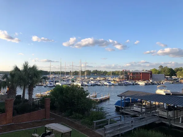 110 Signal Ln, Irmo, SC 29063