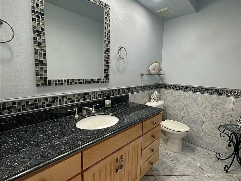 676 Shepard St #676 — Photo 24