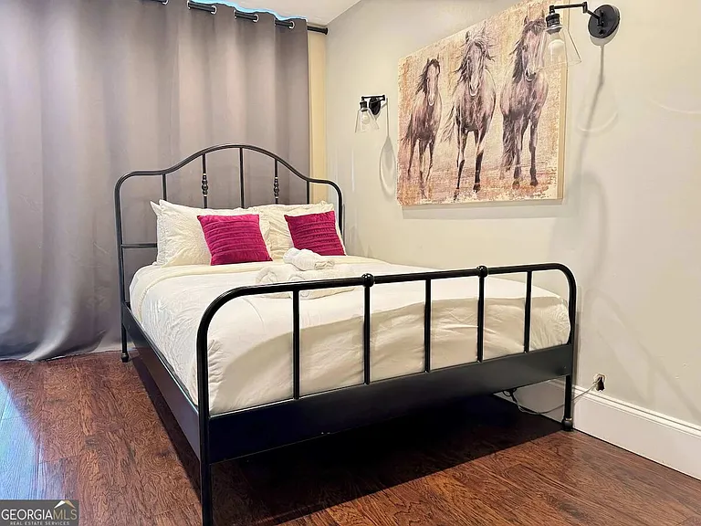 215 Piedmont Ave NE #404 — Photo 7