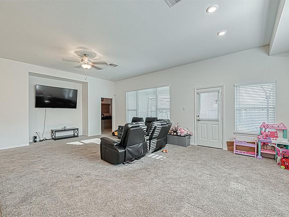 5th image of 9435 Klein Ln