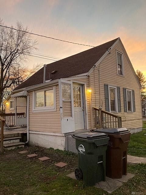 1st image of 5614 Lorimer St
