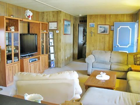 2nd image of 4901 Green River Rd #242