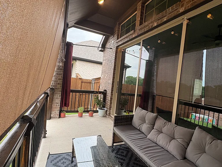 925 Baybrook Ln — Photo 23