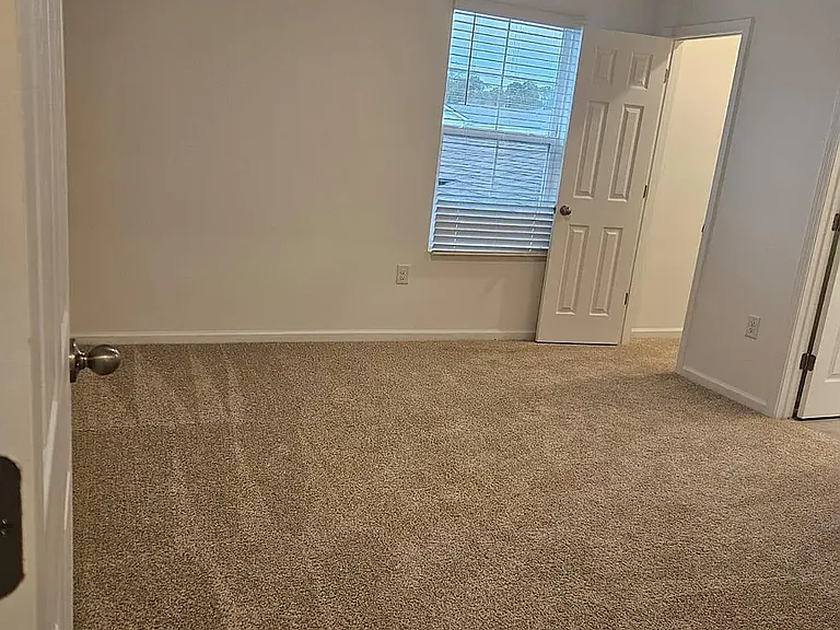 4004 Bay Hawk Ct — Photo 15