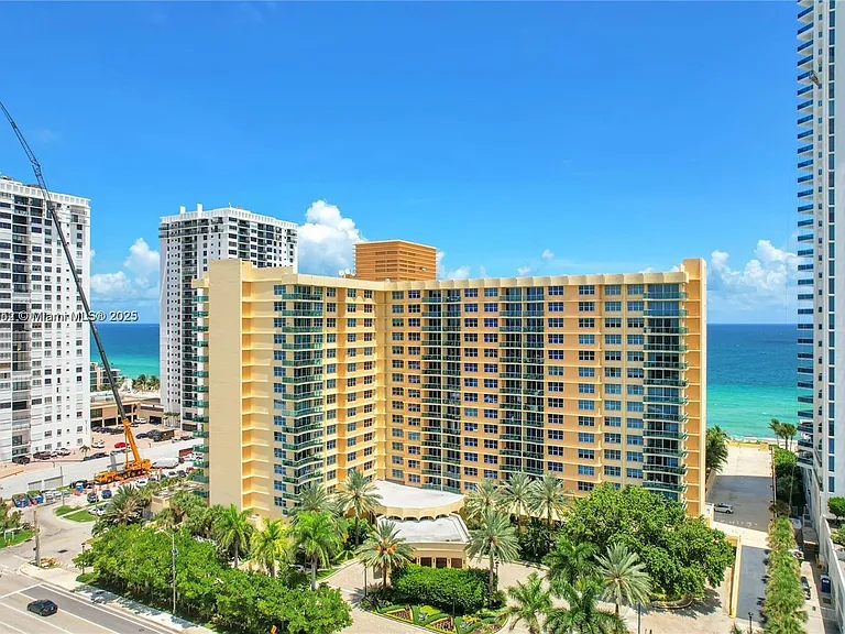 2501 S Ocean Dr #809 — Photo 30