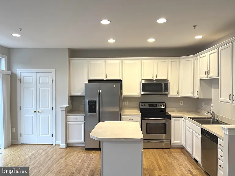 13117 Tannery Ridge Dr — Photo 16