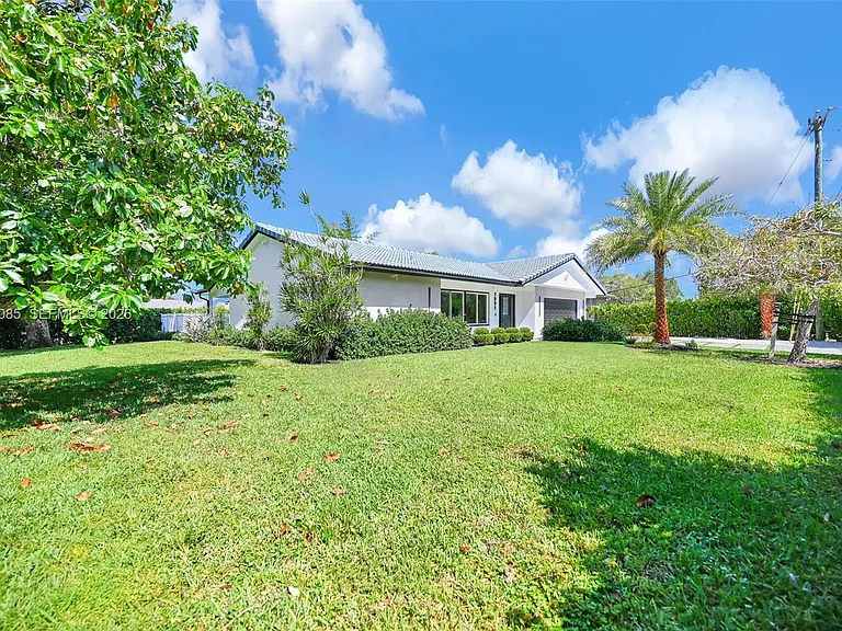 1001 NW 4th Ct — Photo 65