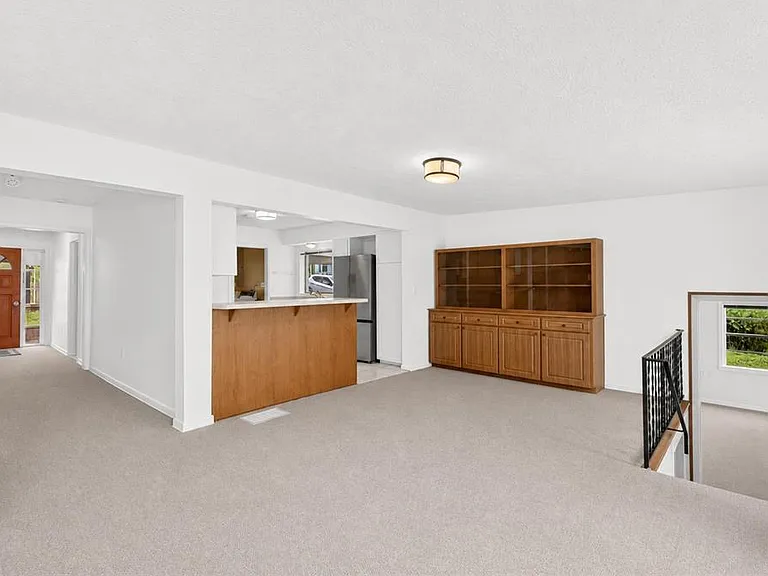 767 Edison Rd — Photo 19