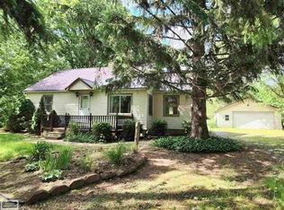 13472 Bryce Rd, Emmett, MI 48022