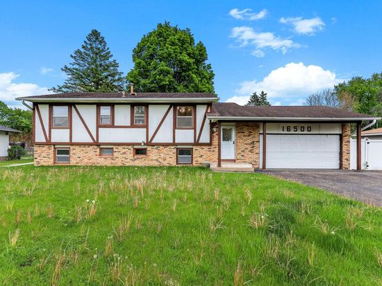 16500 Foliage Ave W, Rosemount, MN 55068