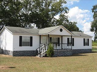 1st image of 12 Coombs Ln