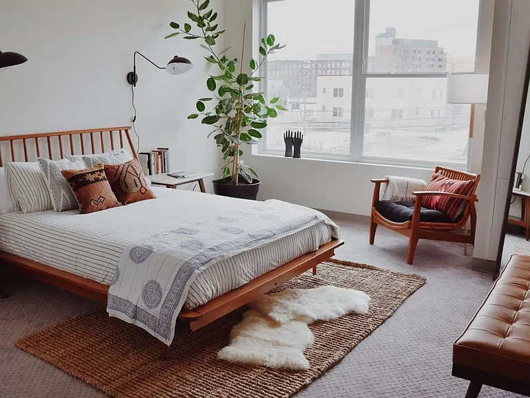 Luxury Apartments in Cleveland's Ohio City — Photo 33