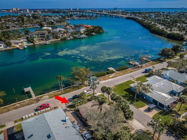 3600 E Maritana Dr, Saint Pete Beach, FL 33706