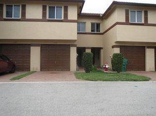 1929 Alamanda Way, Riviera Beach, FL 33404