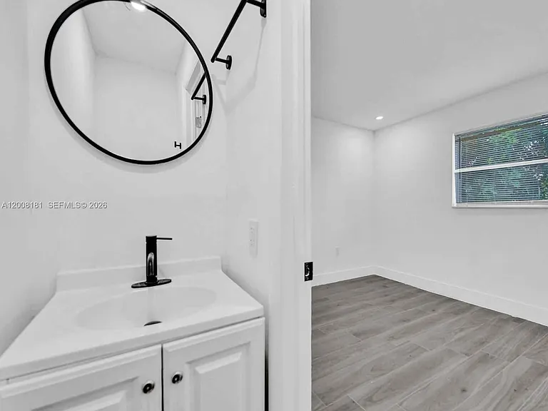 5740 Mayo St — Photo 8