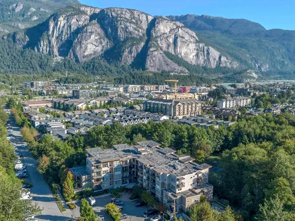 1150 Bailey St #207, Squamish, BC V8B 0R4