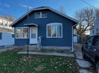 1214 W Thrush Ave, Peoria, IL 61604