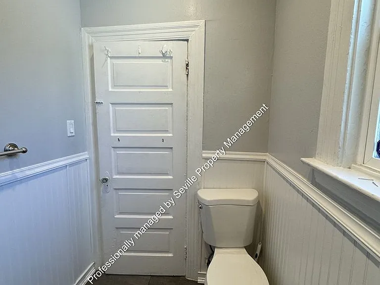 6525 Herzog St — Photo 31