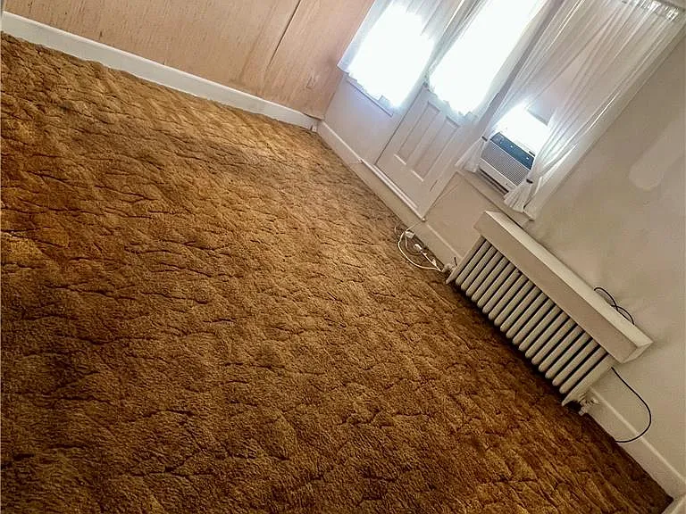323 S 16th St #2 — Photo 3