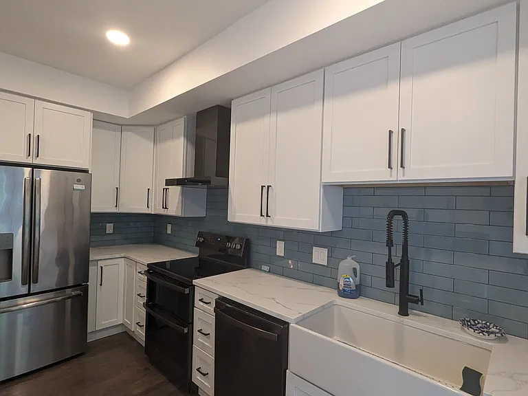 6703 Royal Thomas Way — Photo 2