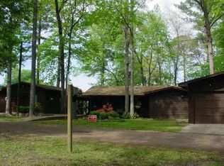 241 Pinto Dr N, Hemphill, TX 75948