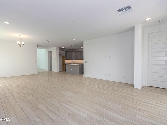 5th image of 7815 E QUARTET Avenue