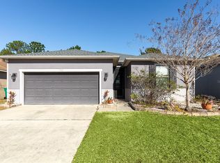 1701 Strathmore Cir, Mount Dora, FL 32757