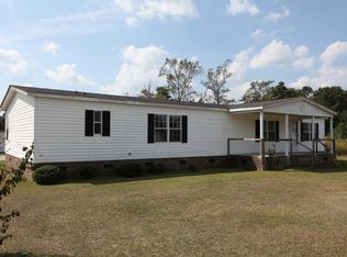 117 Fork Pine Rd, Lumberton, NC 28358