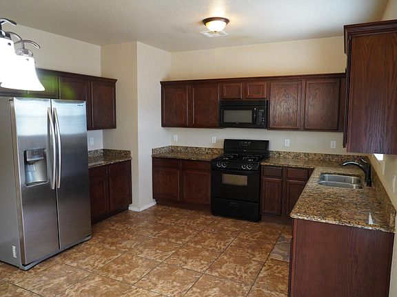 5th image of 11105 Redstone Cove Dr