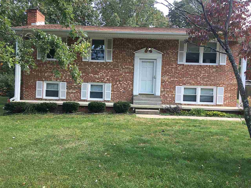 1st image of 130 Forest Dr